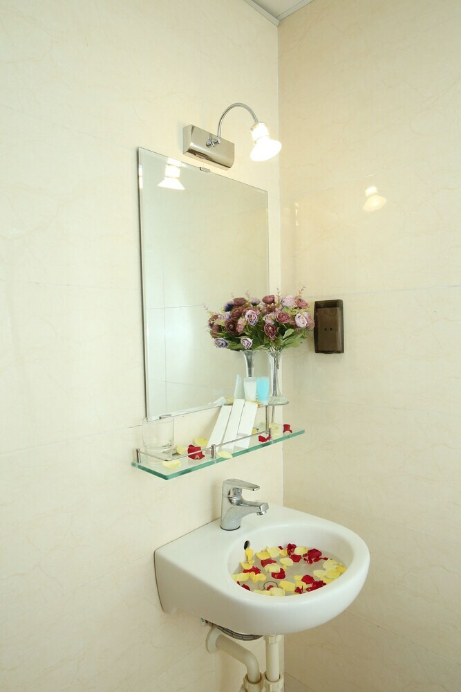 Bao Chau Hotel