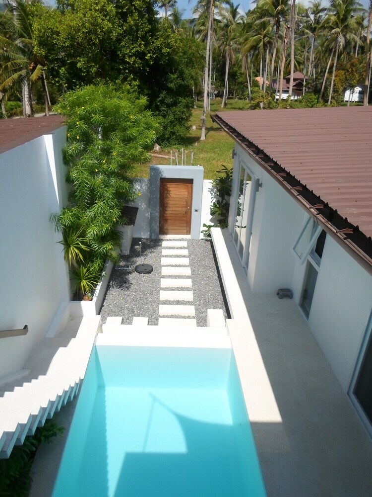 Chuan Chom Villas