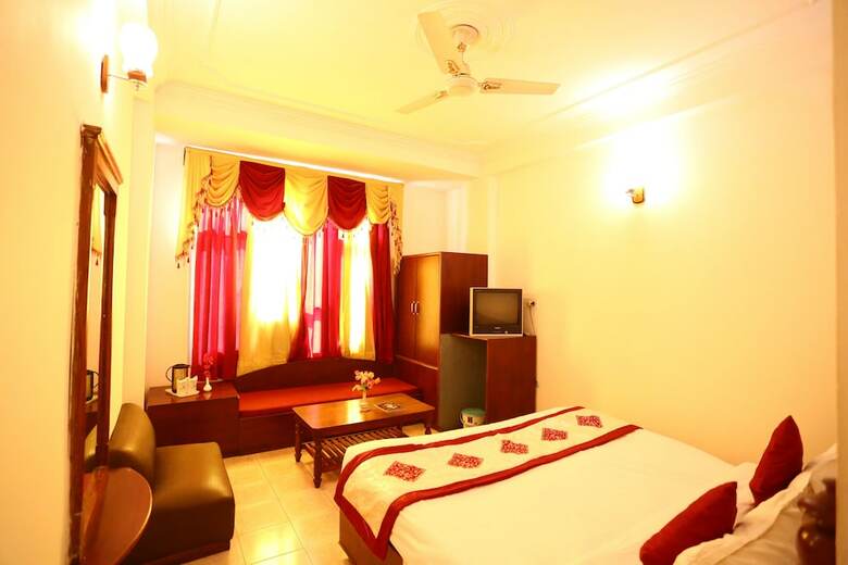 Hotel Maharaja Inn