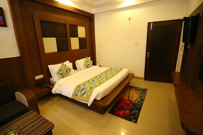 Hotel Maharaja Inn