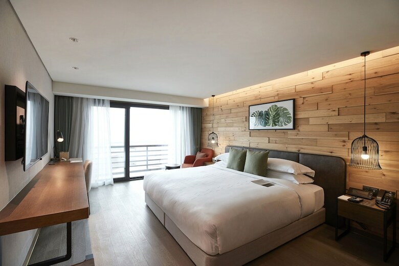 Hotel Walkerhill Douglas House