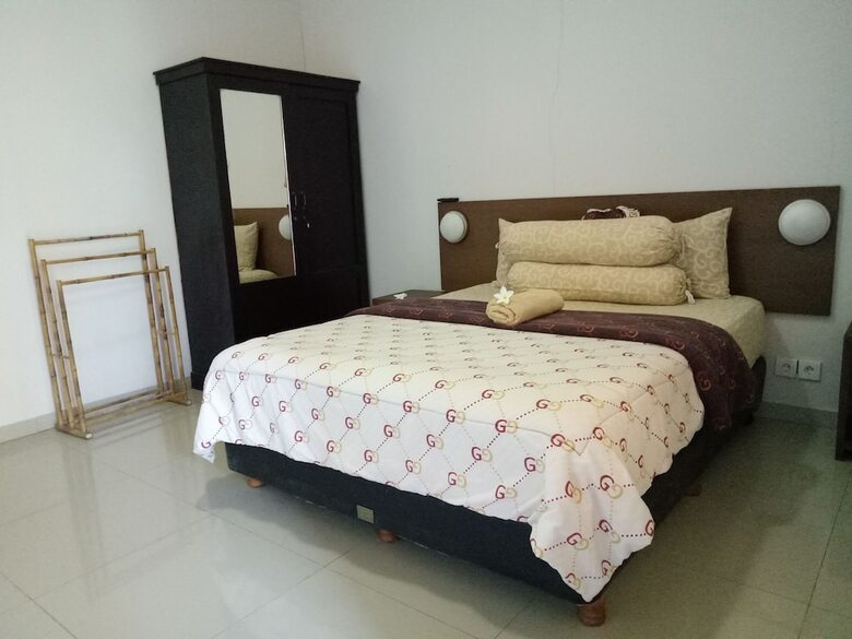 Bed & Breakfast Agung Suites Balangan Homestay