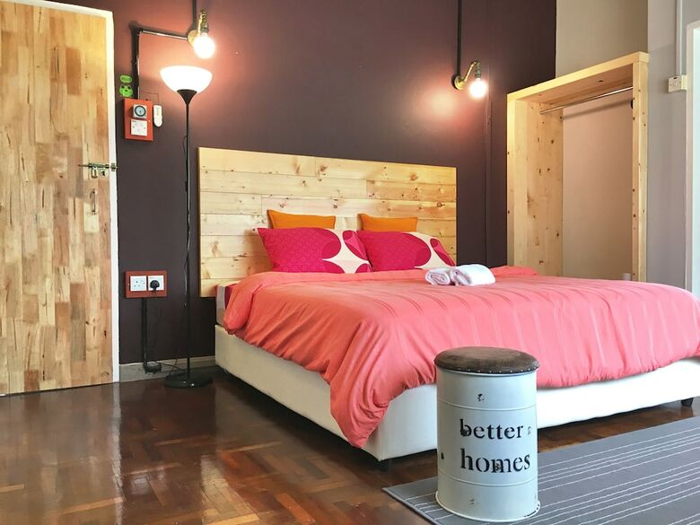 Ibook 3 - Beachside Bungalow