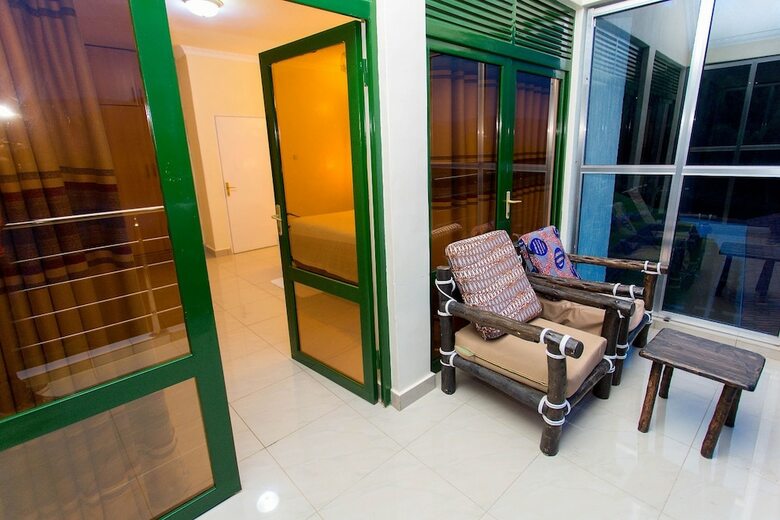 The King Fish Beach Hotel