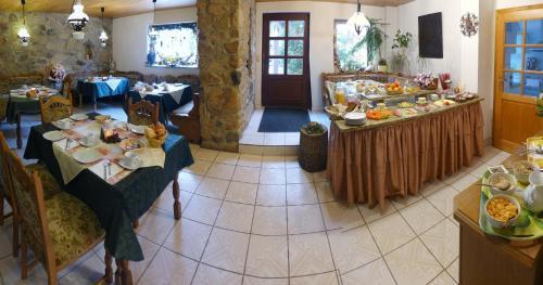 Hostal Hotel Pension Am Kurzentrum