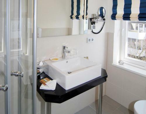 Sylthotel Raffelh�schen Garni