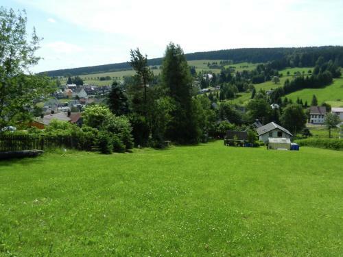 Quaint Holiday Home In Altenfeld Thuringia With Garden