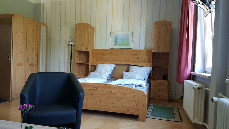 Hostal Pension Haus Am Waldesrand