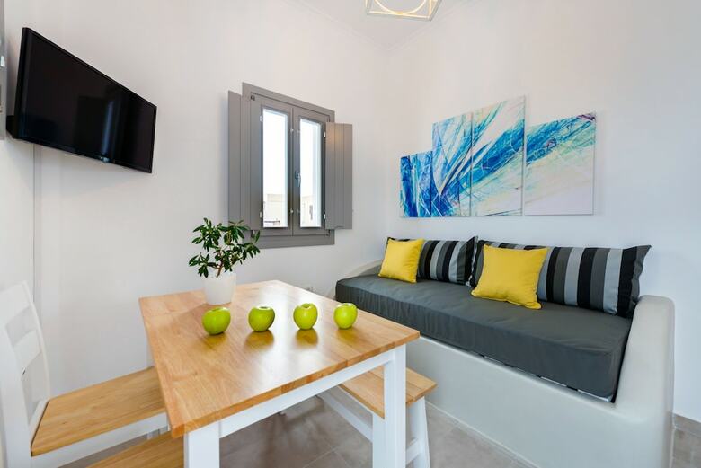 Apartamentos White Harmony Suites