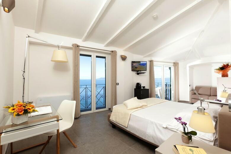 Hotel Villa Domizia