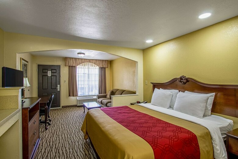 Motel Econo Lodge Inn & Suites