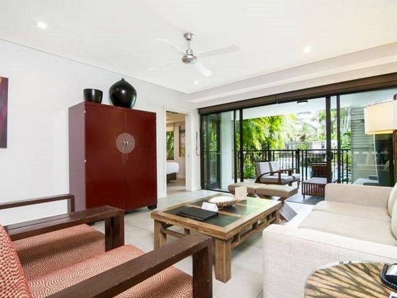 Sea Temple Port Douglas Luxury Apartments