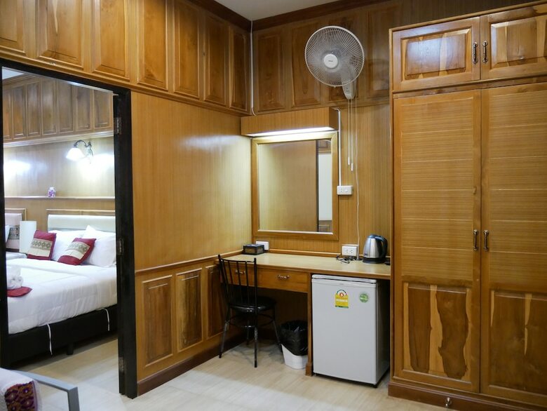 Hotel Sisatchanalai Heritage & Resort