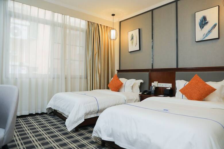 Homies Hotel