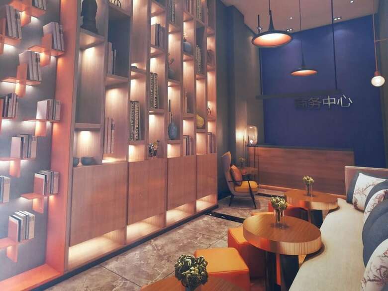 Homies Hotel