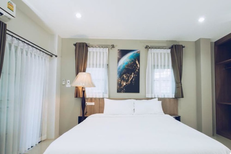 Hotel Tanban Mansion Surin