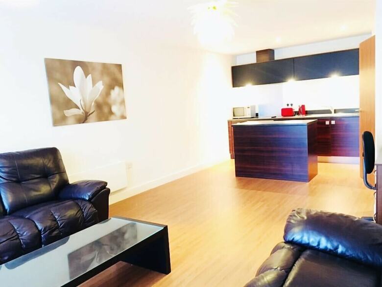 Birmingham Serviced Apartment- Ryland
