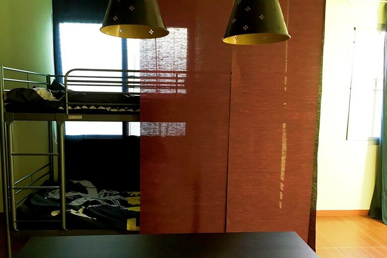 Hostal Hush Hush Cabiner - Hostel