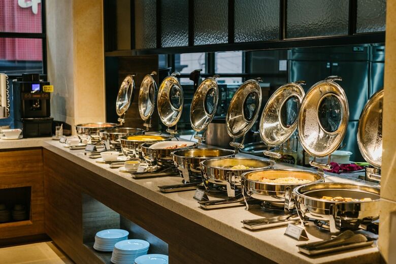 Yeoubi Hotel