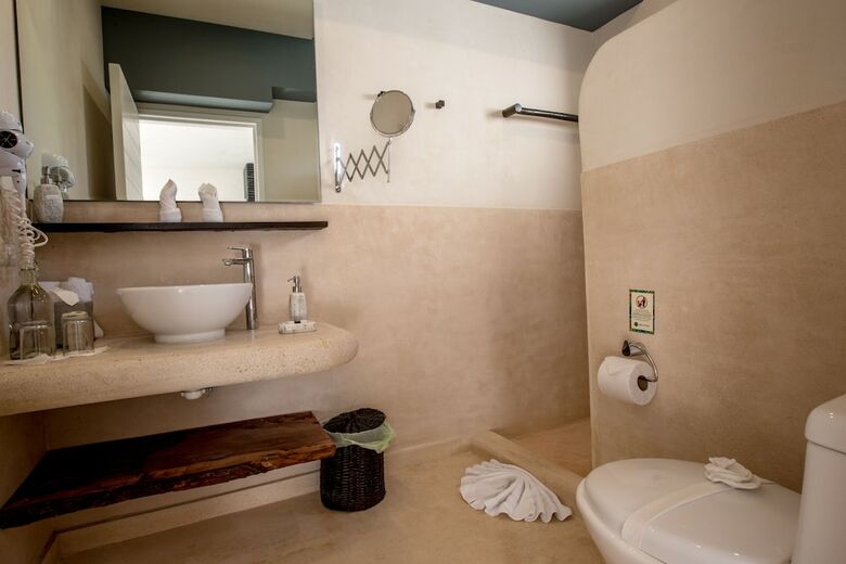 Hotel Alma De Flores
