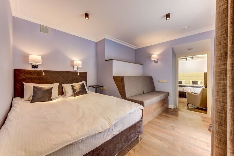 Paul Apartments - Boutique Hotel