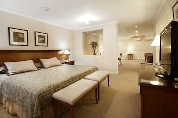 Hotel Tucuman Centersuites And Business