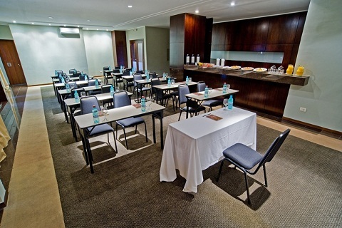 Hotel Slaviero Executive Pinhais