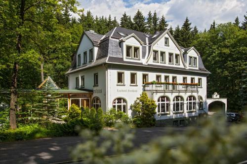 Landhotel & Gasthof Forsthaus