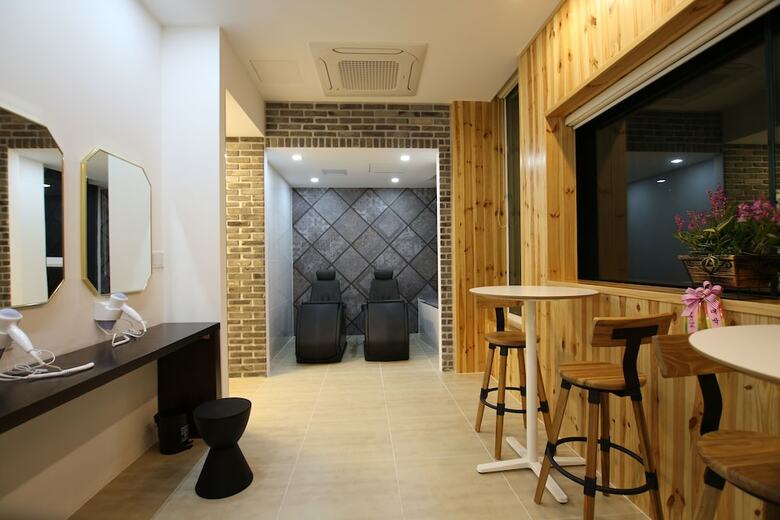 Hotel Book Home Gyeongju