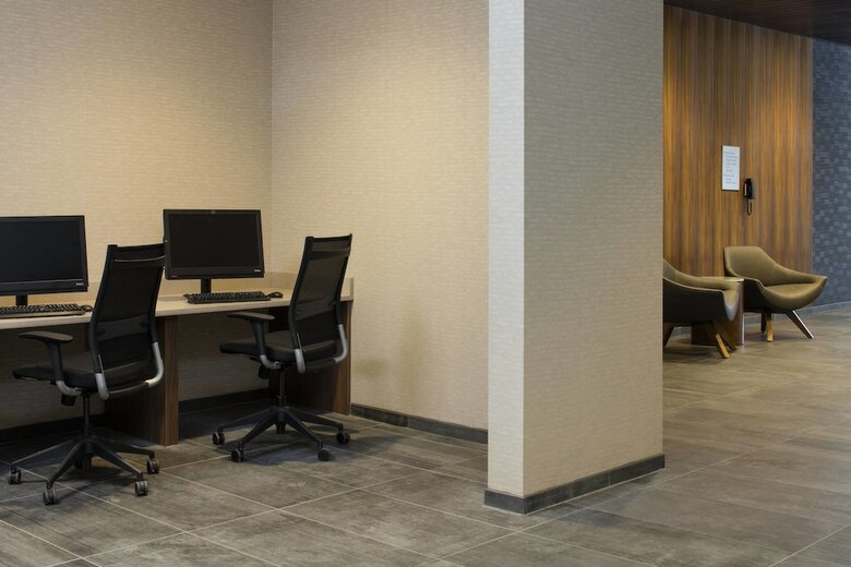Hotel Courtyard By Marriott Prince George
