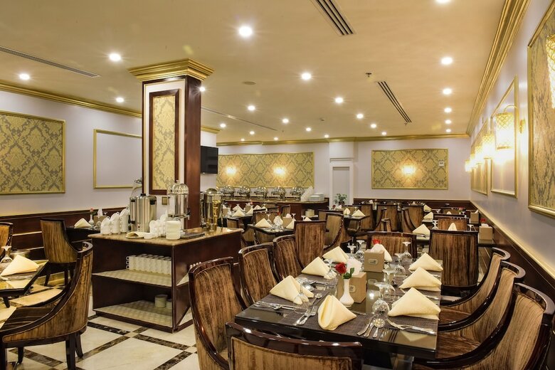 Garden Plaza Hotel