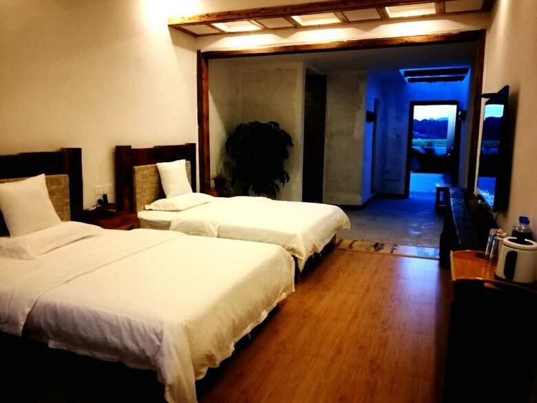 Hotel Tian's Resort