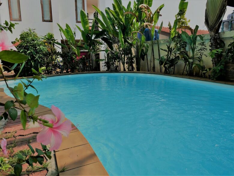 Hotel Sunset Inn