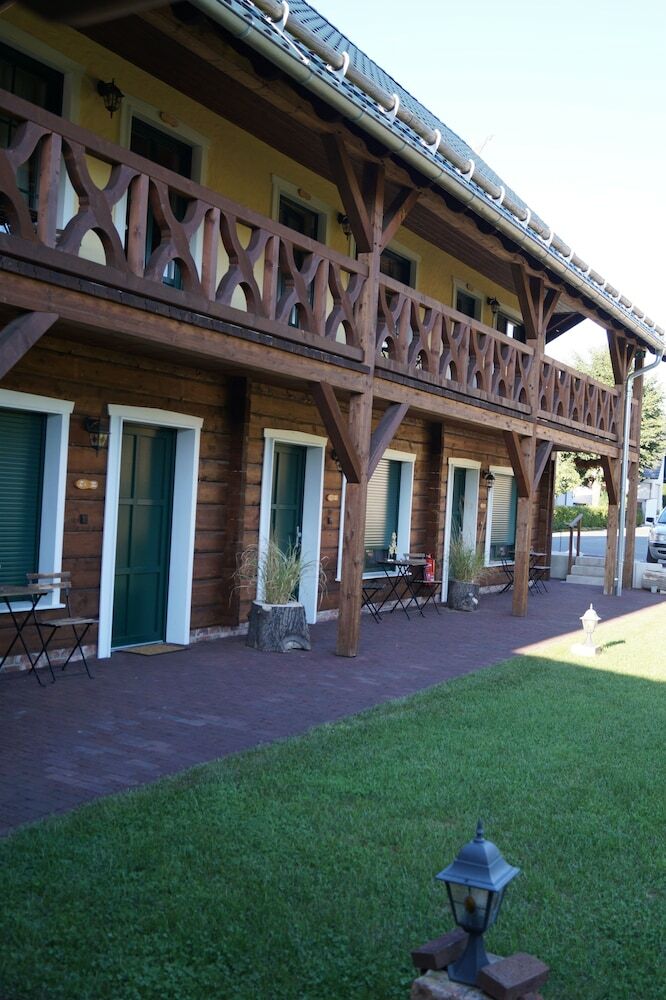Hotel Schauhandwerkspension