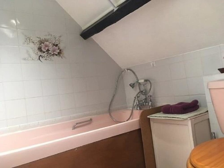 Bed & Breakfast Tidal Court