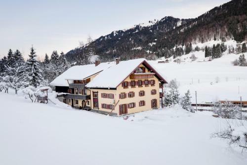 Hostal G�stehaus Schlegel