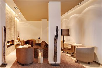 Ambassador Hotel & Spa
