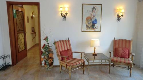 Hostal Hotel Simon