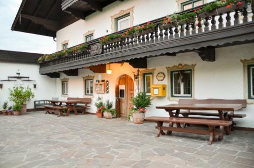 Apartamento Hotel Restaurant Ferienwohnungen Alpenhof