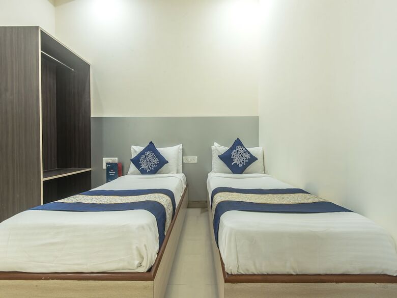 Oyo 845 Hotel Kailash Park