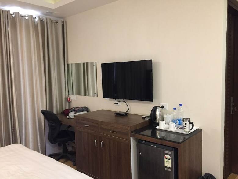 Hotel New Bawa Residency