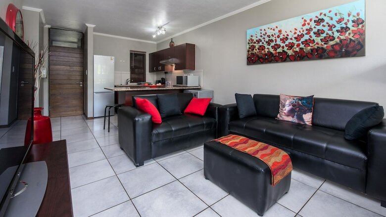 Jackal Creek Self-catering Apartments
