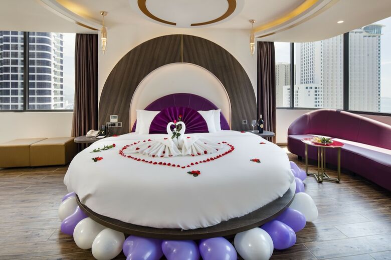 V Hotel Nha Trang