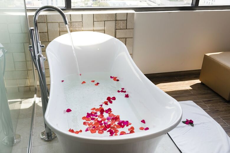 V Hotel Nha Trang