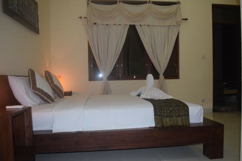 Hotel Anila Shanti