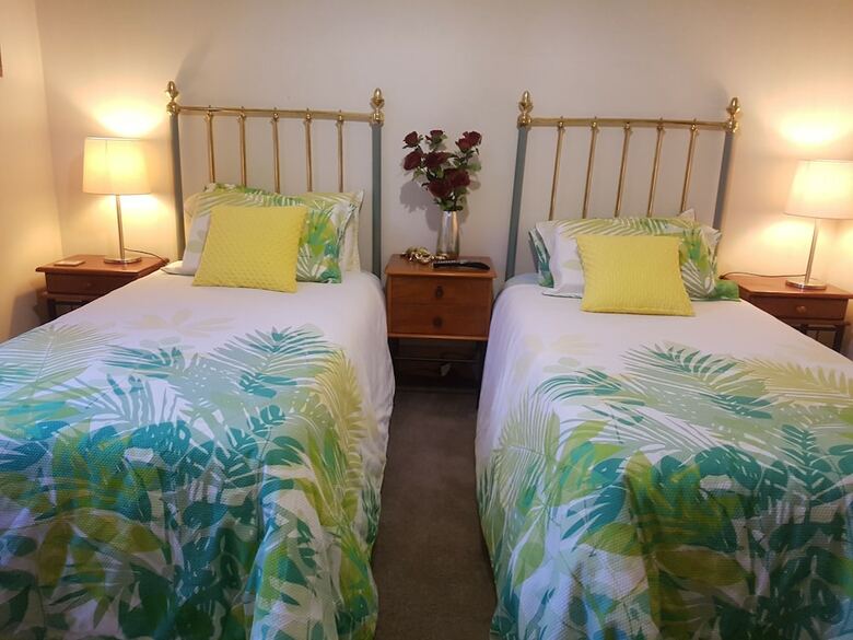 Bed & Breakfast Genuine Kiwi Experience