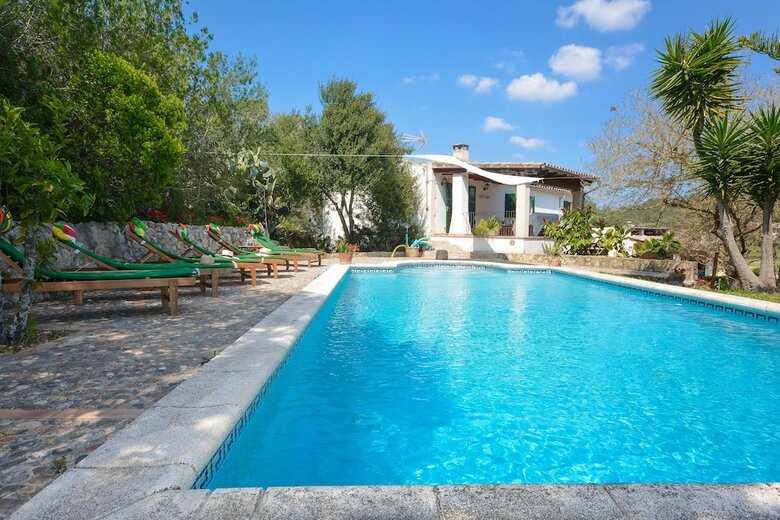 Villa Short Dhortella