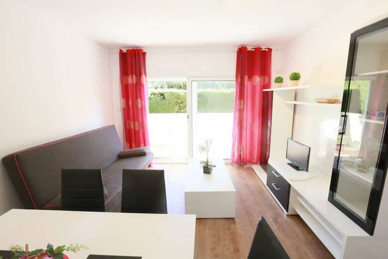 Apartamento Tranquila Para 6 Personas En Cambrils