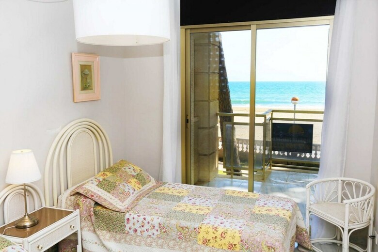 Apartamento Junto Al Mar Para 5 Personas En Cambrils