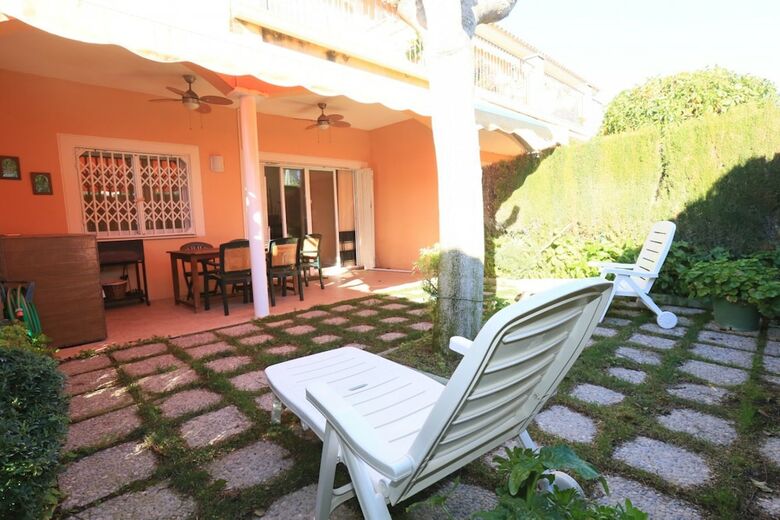 Apartamento Moderno Para 6 Personas En Cambrils